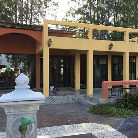 Phutara Accomodation Cha-Am Exterior photo